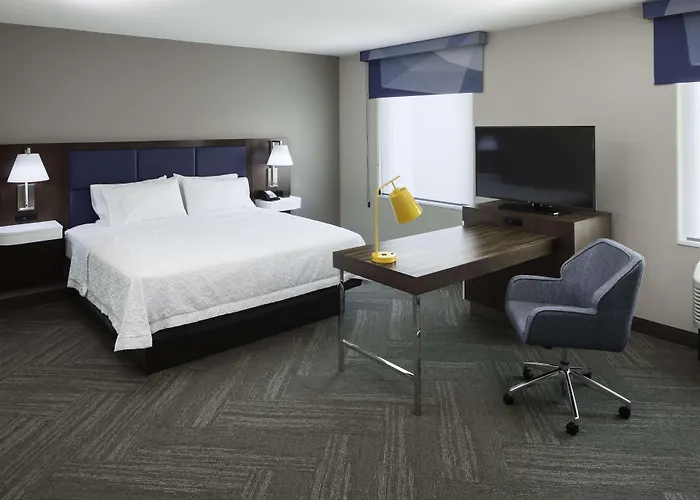 Hotel Hampton & Downtown 3*